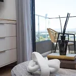 Newlands Peak Aparthotel 904